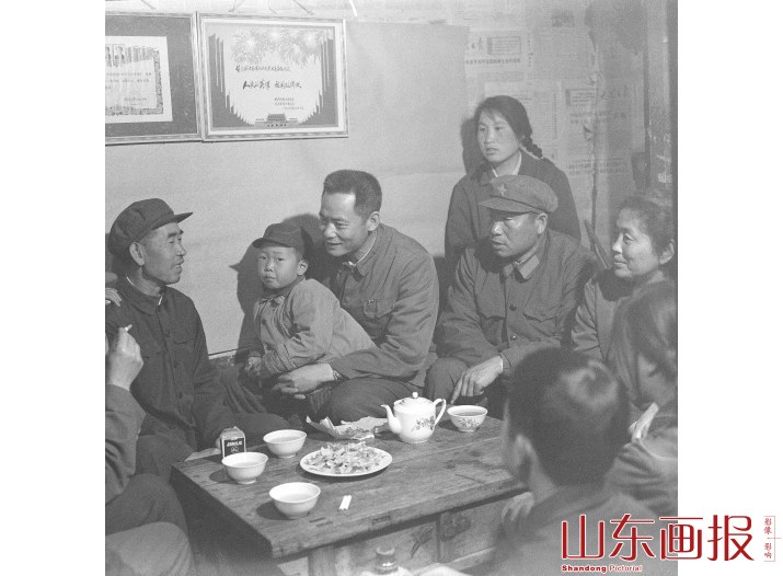 访英雄的家乡