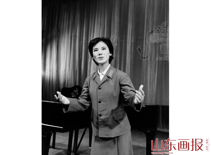 女中音青年独唱演员余敬东