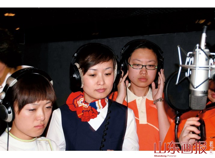 乘务员刘海虹参加节目录制