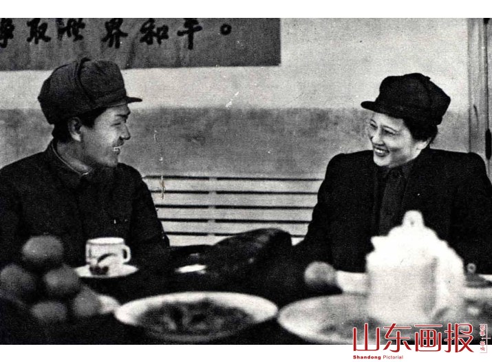 与战斗英雄交谈