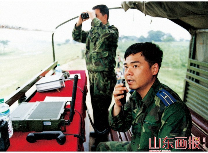 立即开设野外指挥引车