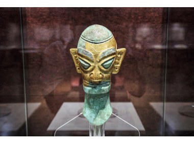 三星堆、金沙遗址出土文物展亮相省博