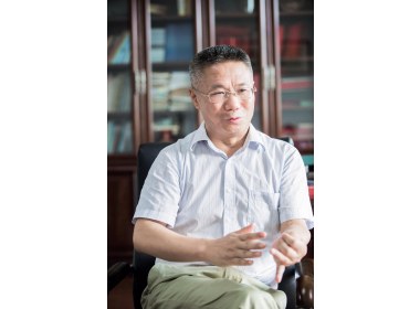 黄少安