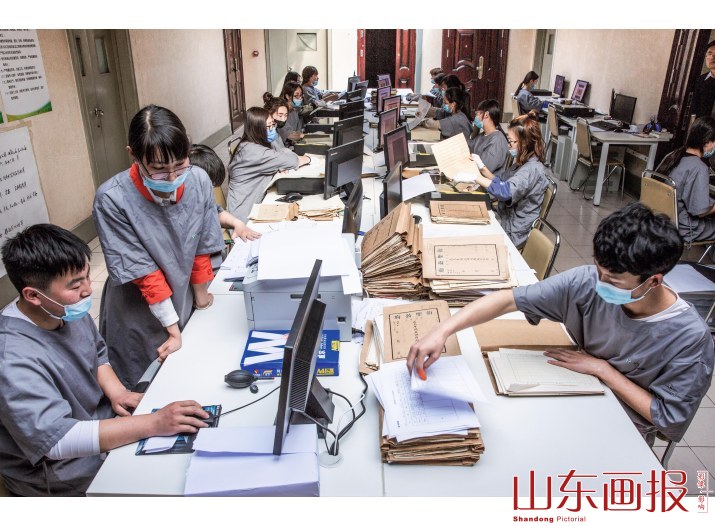 为每一件文物详细登记