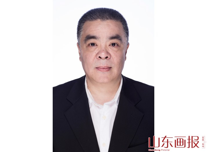 中国图书评论杂志社总编杨平 (10)