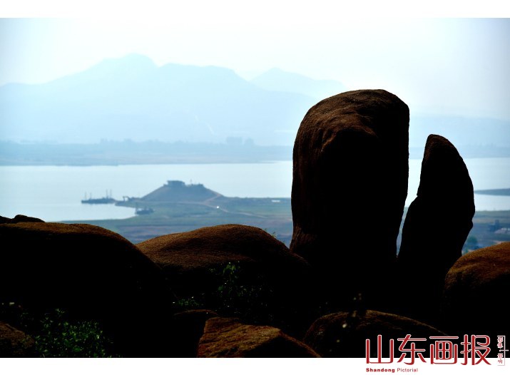 山东枣庄：旱海石林 鬼斧神工