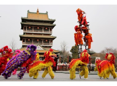 京杭大运河畔古城年味浓