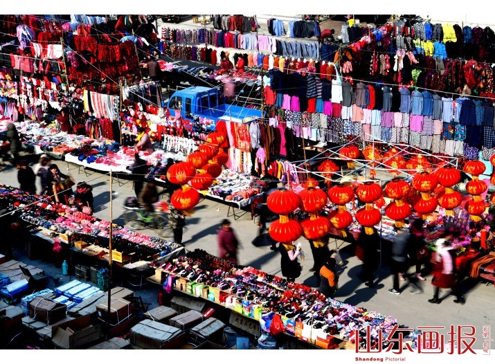 赶年集 备年货 迎新春