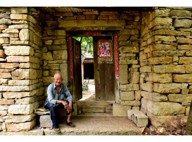 山东枣庄：探访藏着乡愁的“石头村”