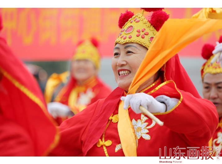 “雨水”踩街祈福