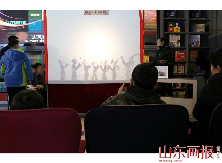 展“绝技”迎新年