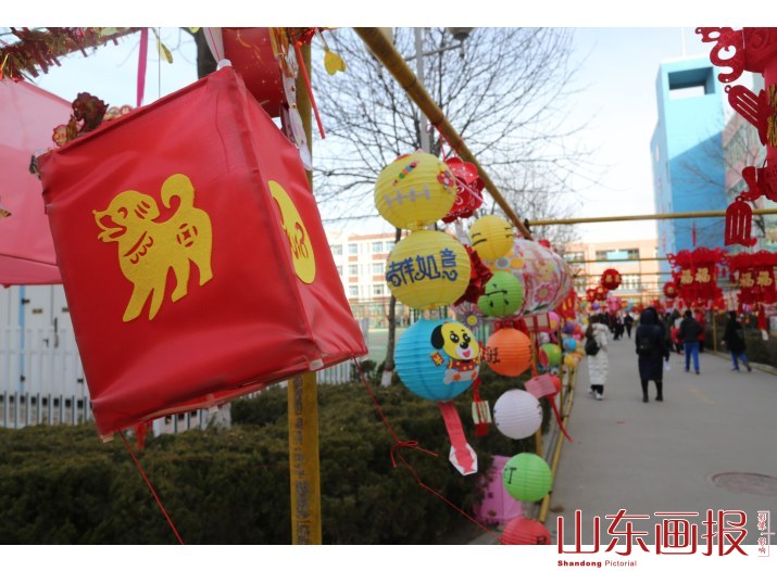 东营：学生自制环保花灯  赏灯猜谜闹元宵