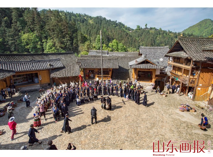 重在参与-苗族舞