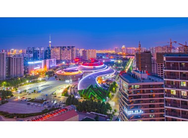 夜幕下的大剧院