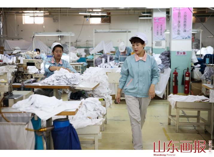 元首针织纺织女工明建建(11)
