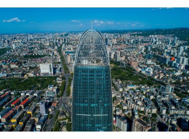 航拍济南绿地中心