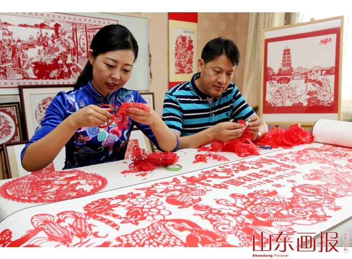 巨幅剪纸作品《中国农民丰收节》亮相山东