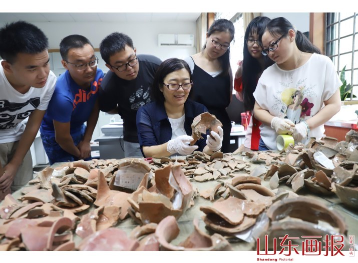 崭新的历史——王芬与“她的”焦家遗址