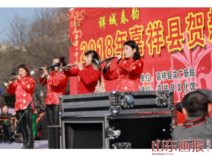 唢呐奏响迎新春