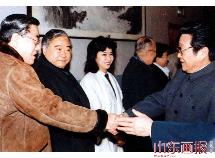 梁步庭书记接见香港委员