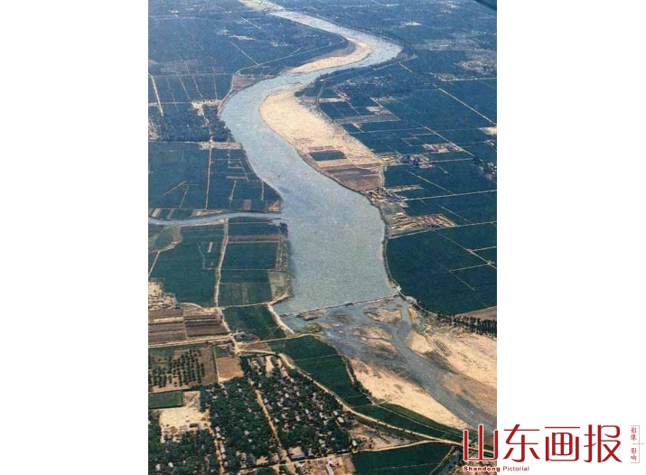 运河鸟瞰