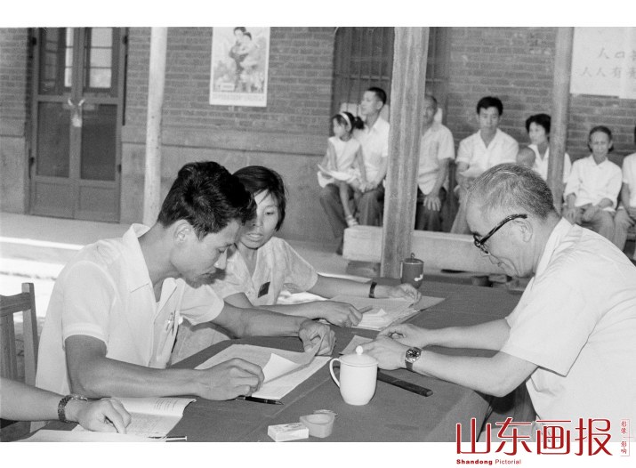 省委负责同志参与人口普查