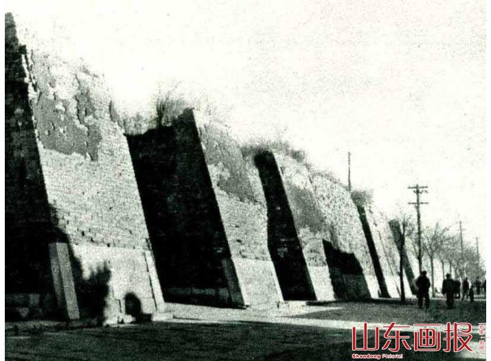 岱庙门