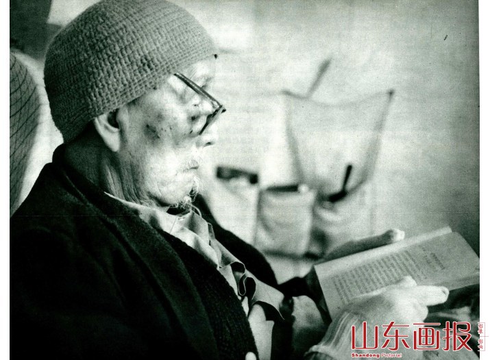 89岁的慕唐先生