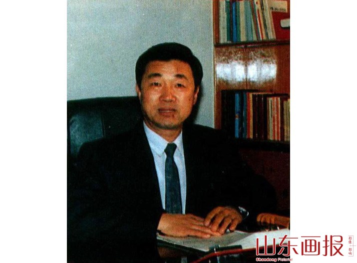 油区办稽查科科长吴洪德