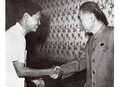 杨振宁访问中国时受到周恩来总理的接见