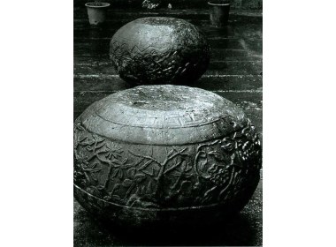 精雕细琢的石柱础