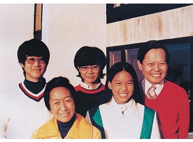 感恩节时家人合影