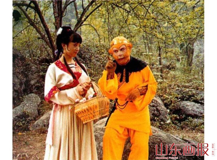 在电视连续剧《西游记》中，金巧巧扮演孔雀公主