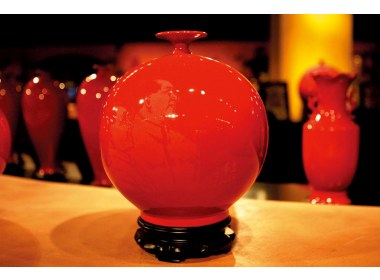 鼎晟红是德化瓷中的珍品