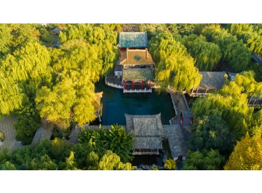 秋天航拍趵突泉(20)