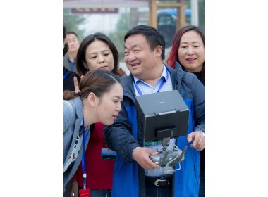 全国重点画报媒体看济宁