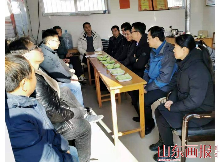 湾头村党支部合作社举办高格庄萝卜品鉴会