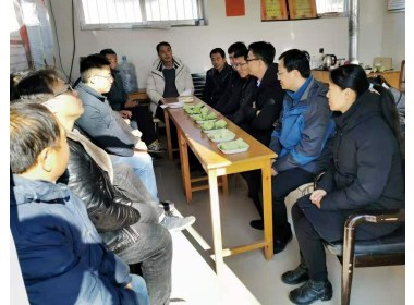湾头村党支部合作社举办高格庄萝卜品鉴会