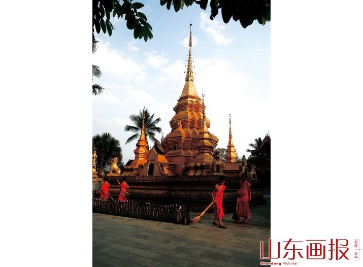 勐罕春满大佛寺