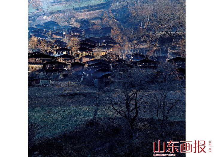 碧落雪山峡谷情图一