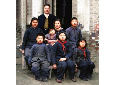 焦裕禄全家有了一张“迟到”的全家福