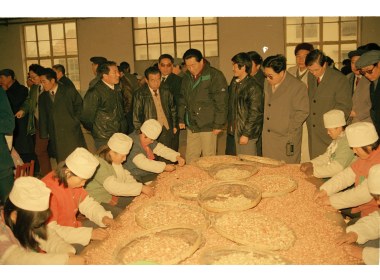 全国扶贫会到沂蒙考察