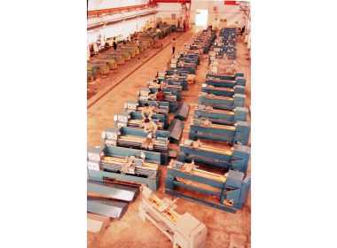 “走马“看枣庄 滕州机床厂