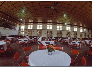 黑色风流 唐村煤矿 宽敞的矿工餐厅