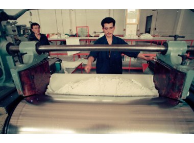 泰安橡胶总厂 生产车间