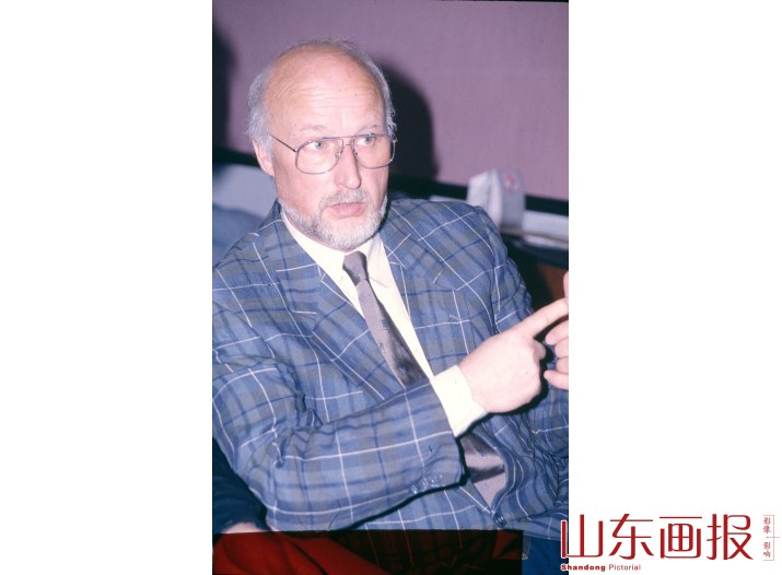 来自海外的声音