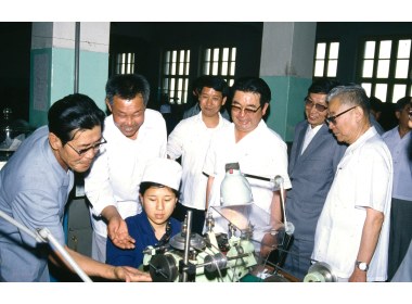 朝鲜劳动党黄海南道委员会代表团在我省访问