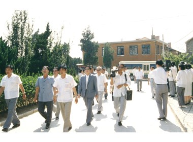 朝鲜劳动党黄海南道委员会代表团在我省访问