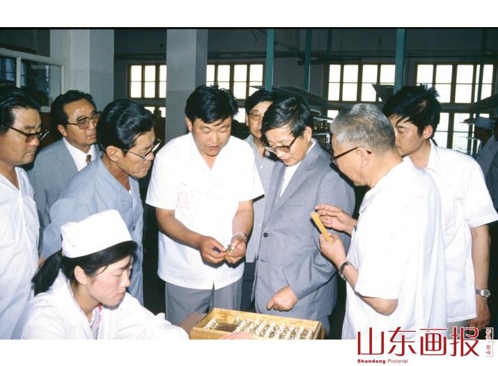 朝鲜劳动党黄海南道委员会代表团在我省访问