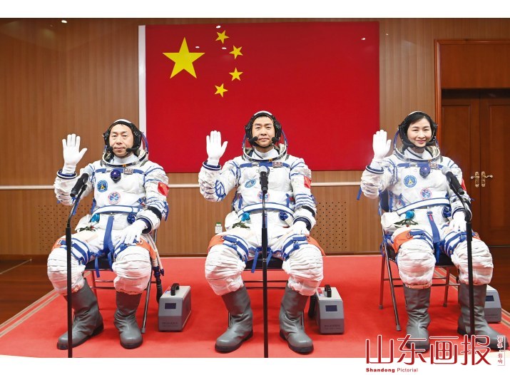 陈冬、刘洋、蔡旭哲